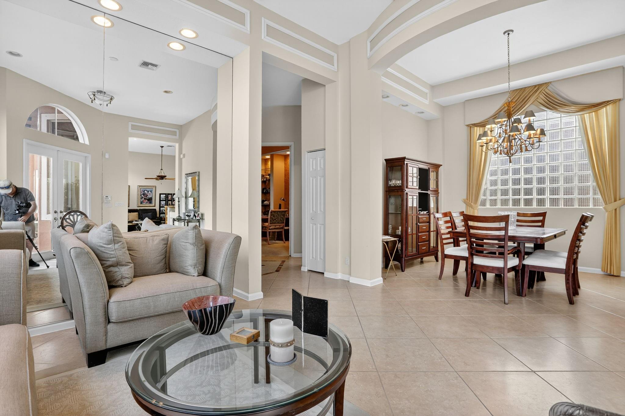 Heron Bay Four 160-1 B - Residential