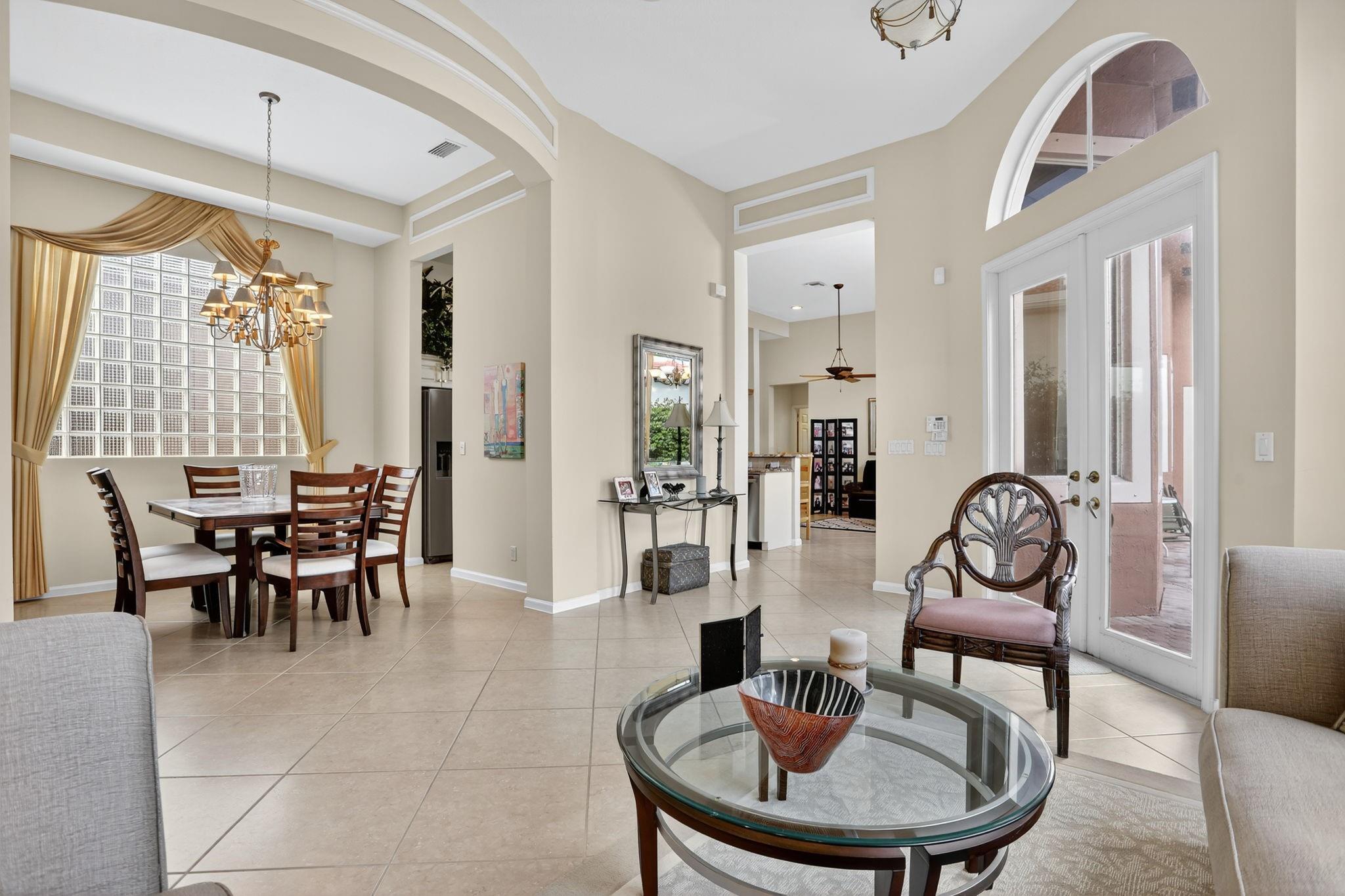 Heron Bay Four 160-1 B - Residential
