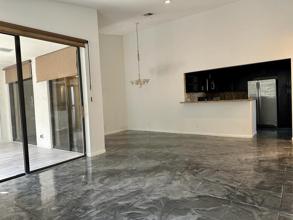 Photo of 5438 Verona Drive #L, Boynton Beach, FL 33437 (MLS # B26007487)