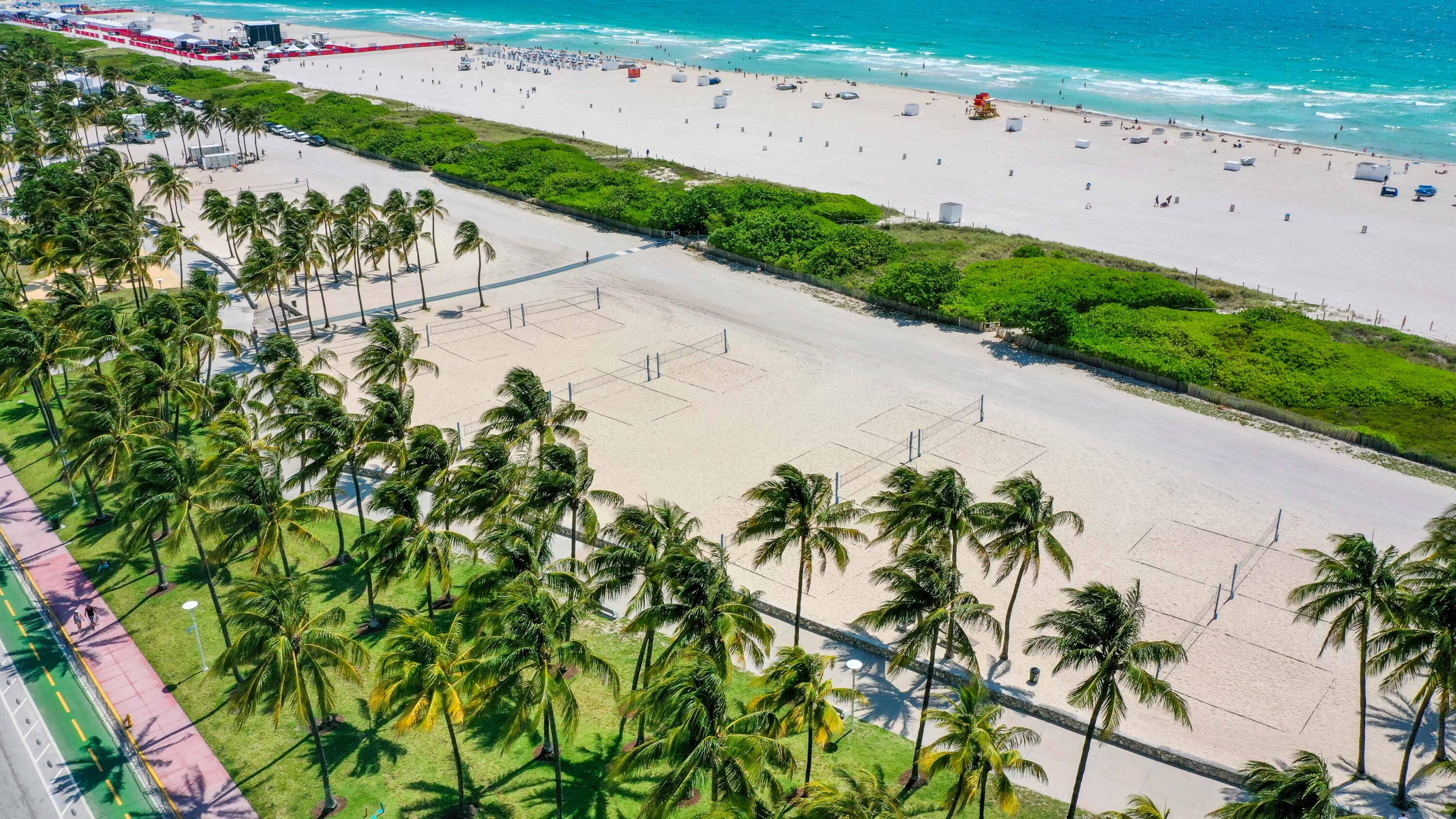 CASA GRANDE CONDO - Residential