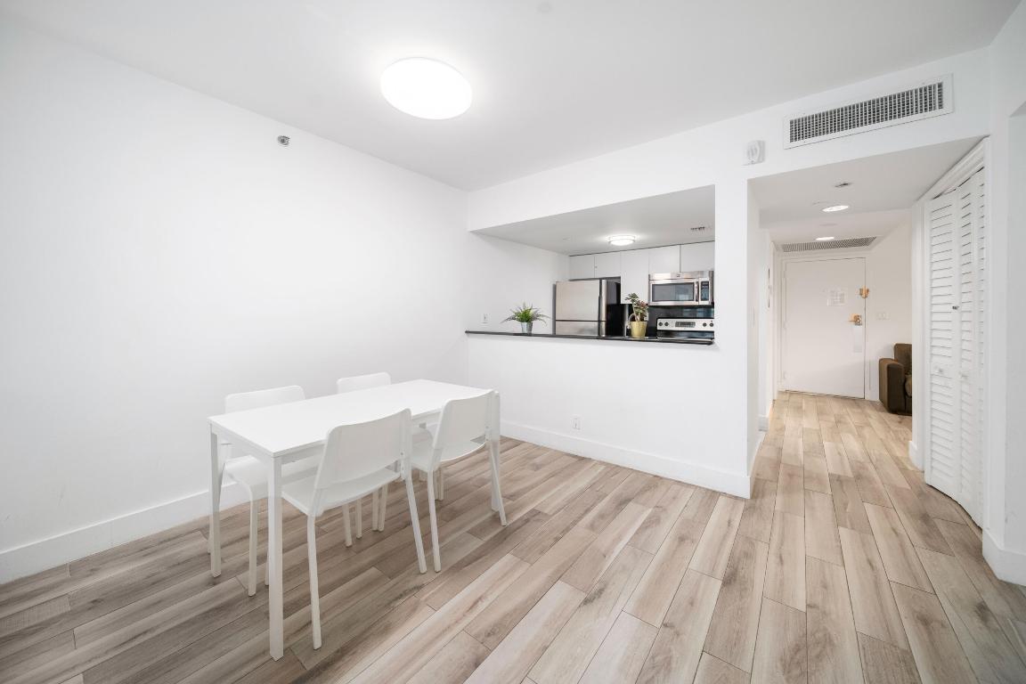 CASA GRANDE CONDO - Residential