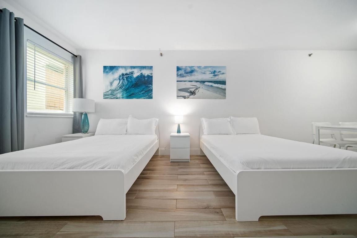 CASA GRANDE CONDO - Residential