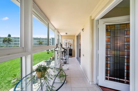 A home in Deerfield Beach