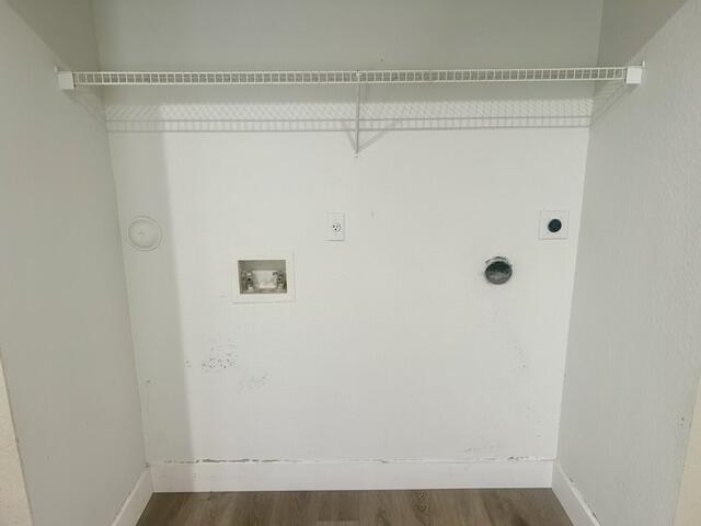 PARKSIDE ESTATES - Residential