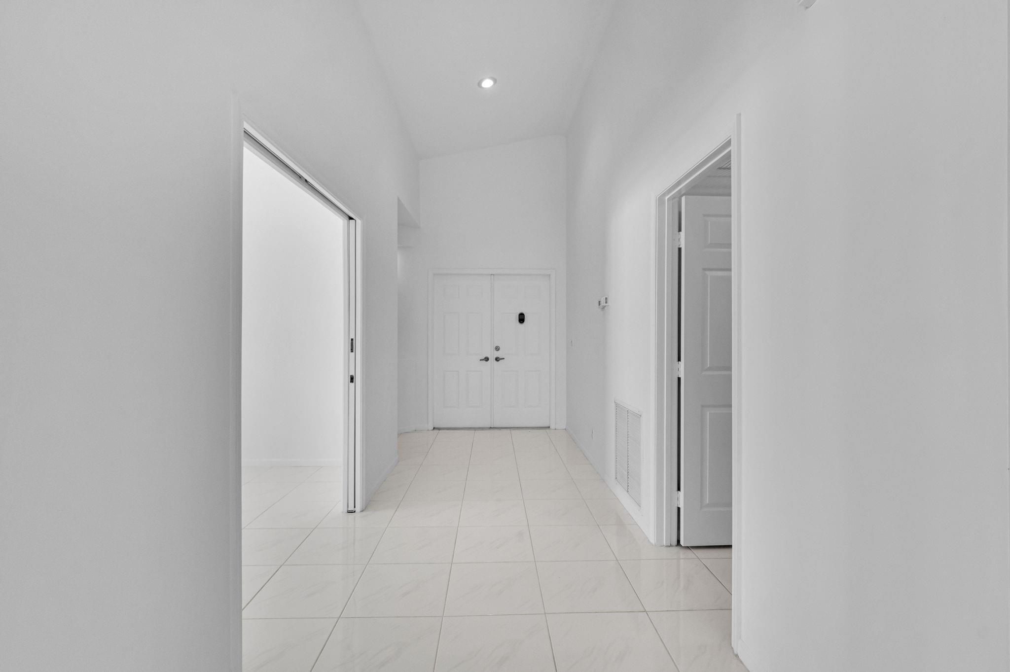 9631 Orchid Grove Trl