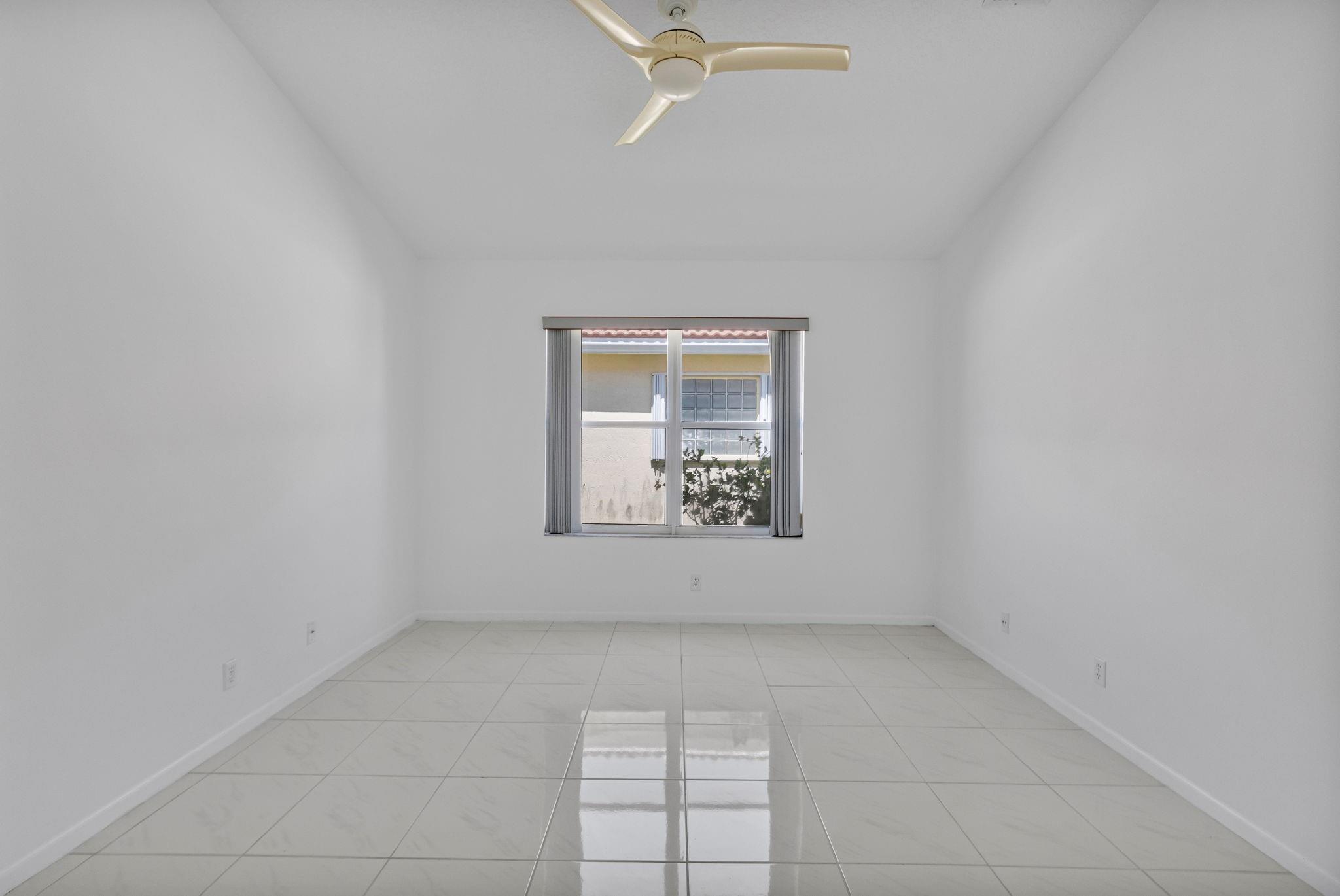 9631 Orchid Grove Trl