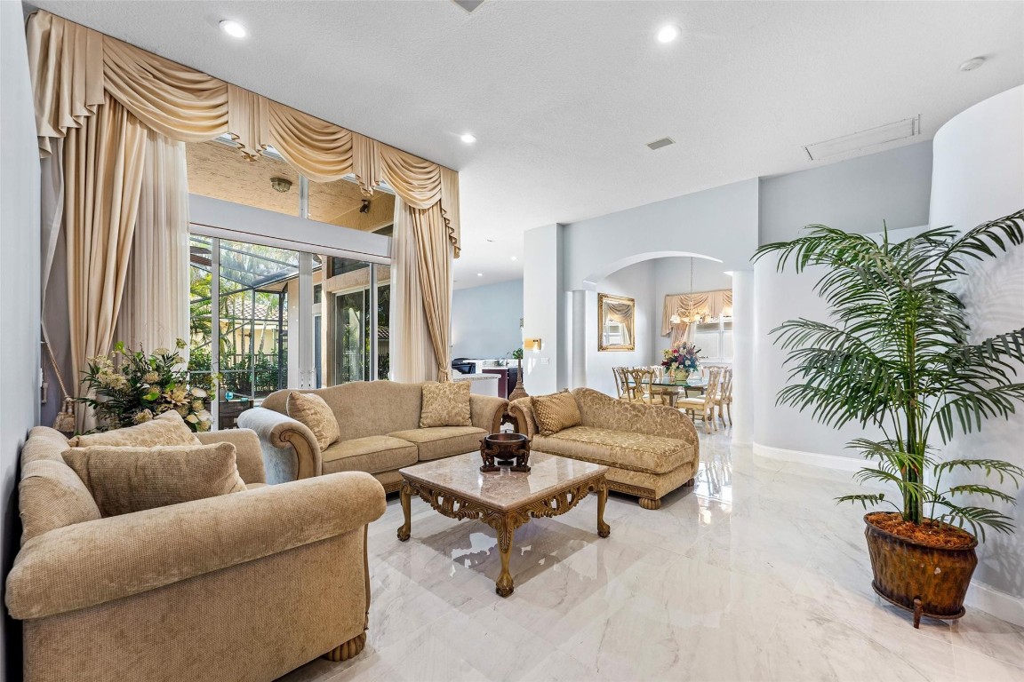 Sectors 8, 9 & 10 - Residential