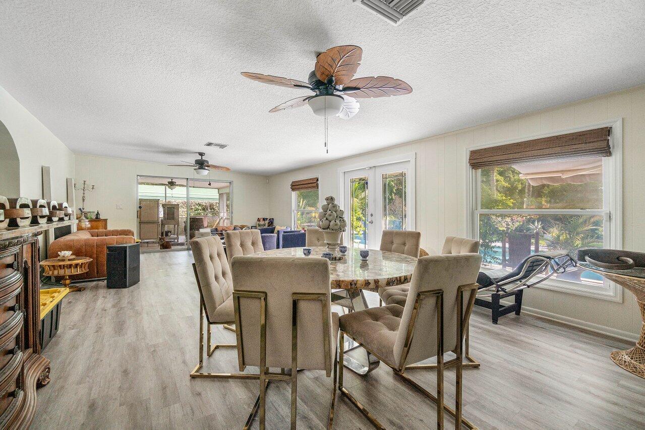 LOXAHATCHEE GROVES - Residential