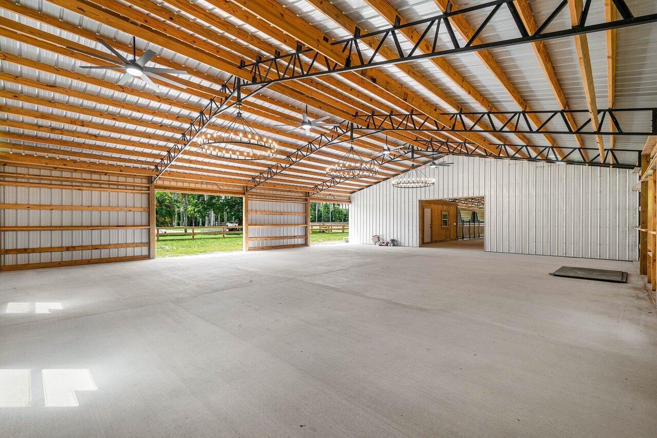 LOXAHATCHEE GROVES - Residential