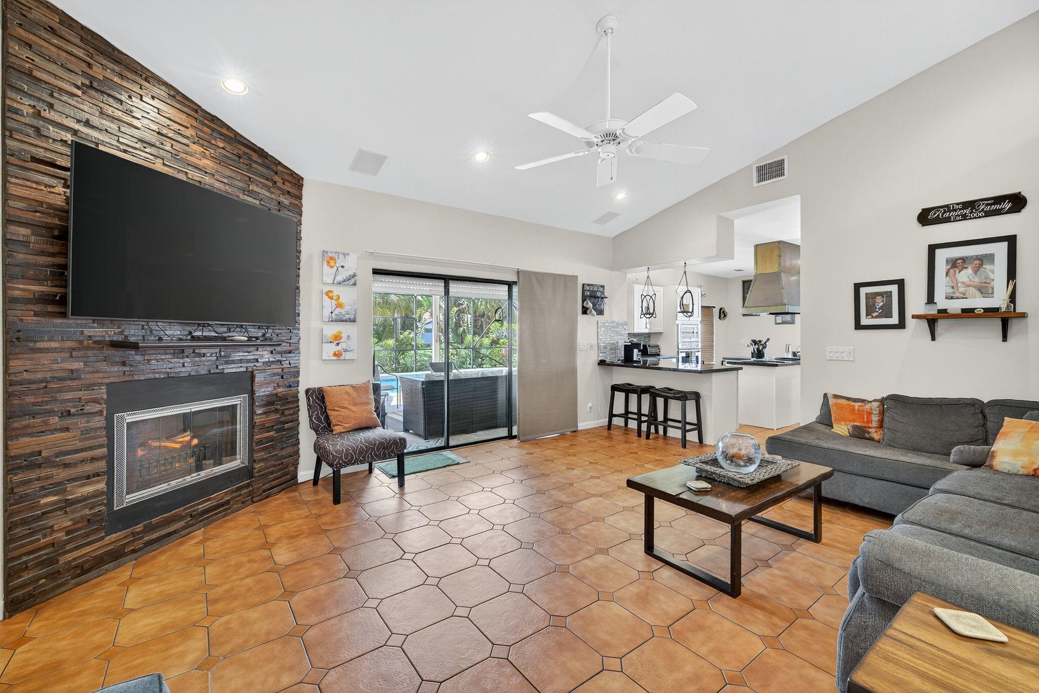 Pine Ridge - Residential