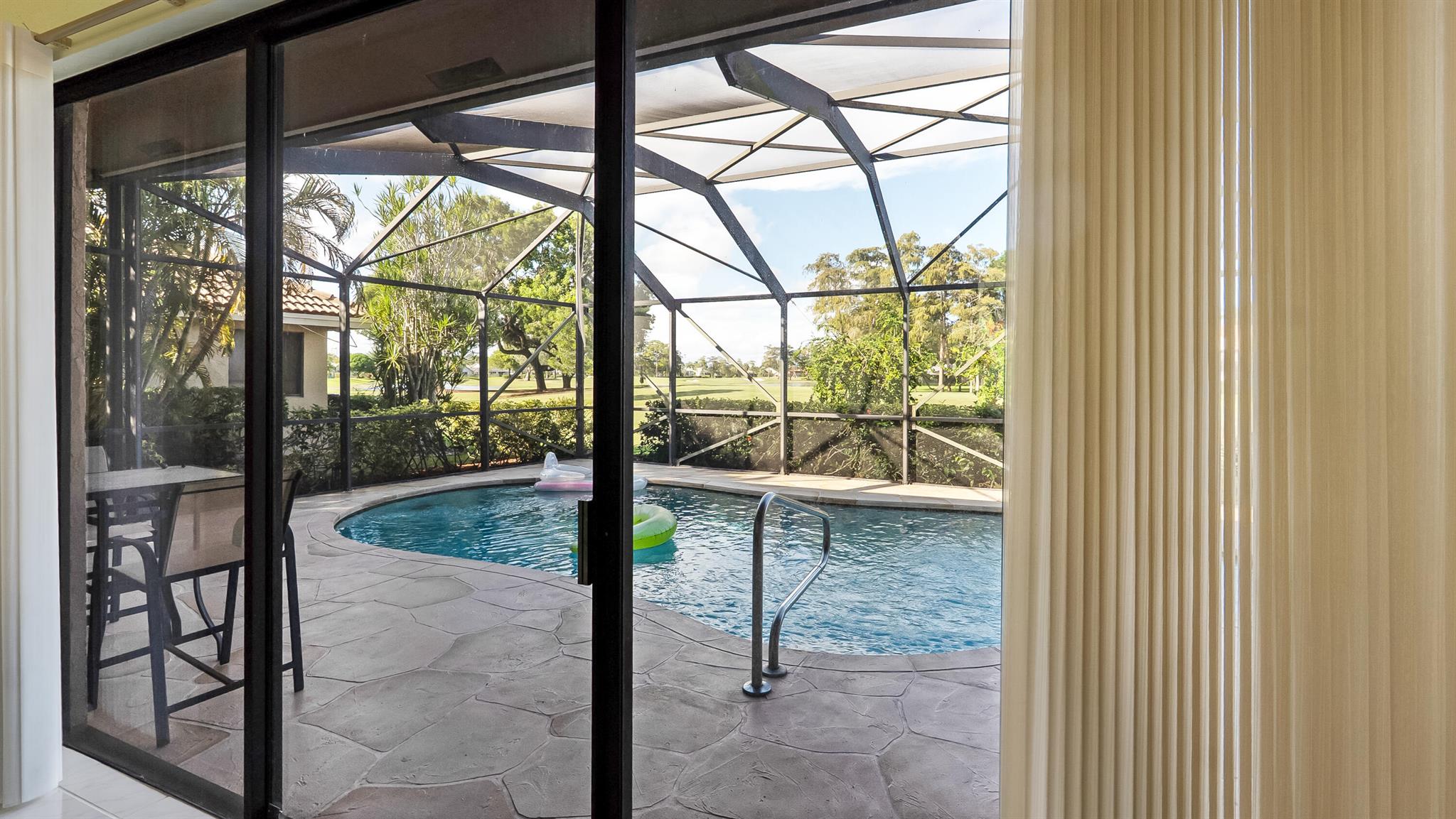 BOCA WOODS COUNTRY CLUB P - Residential
