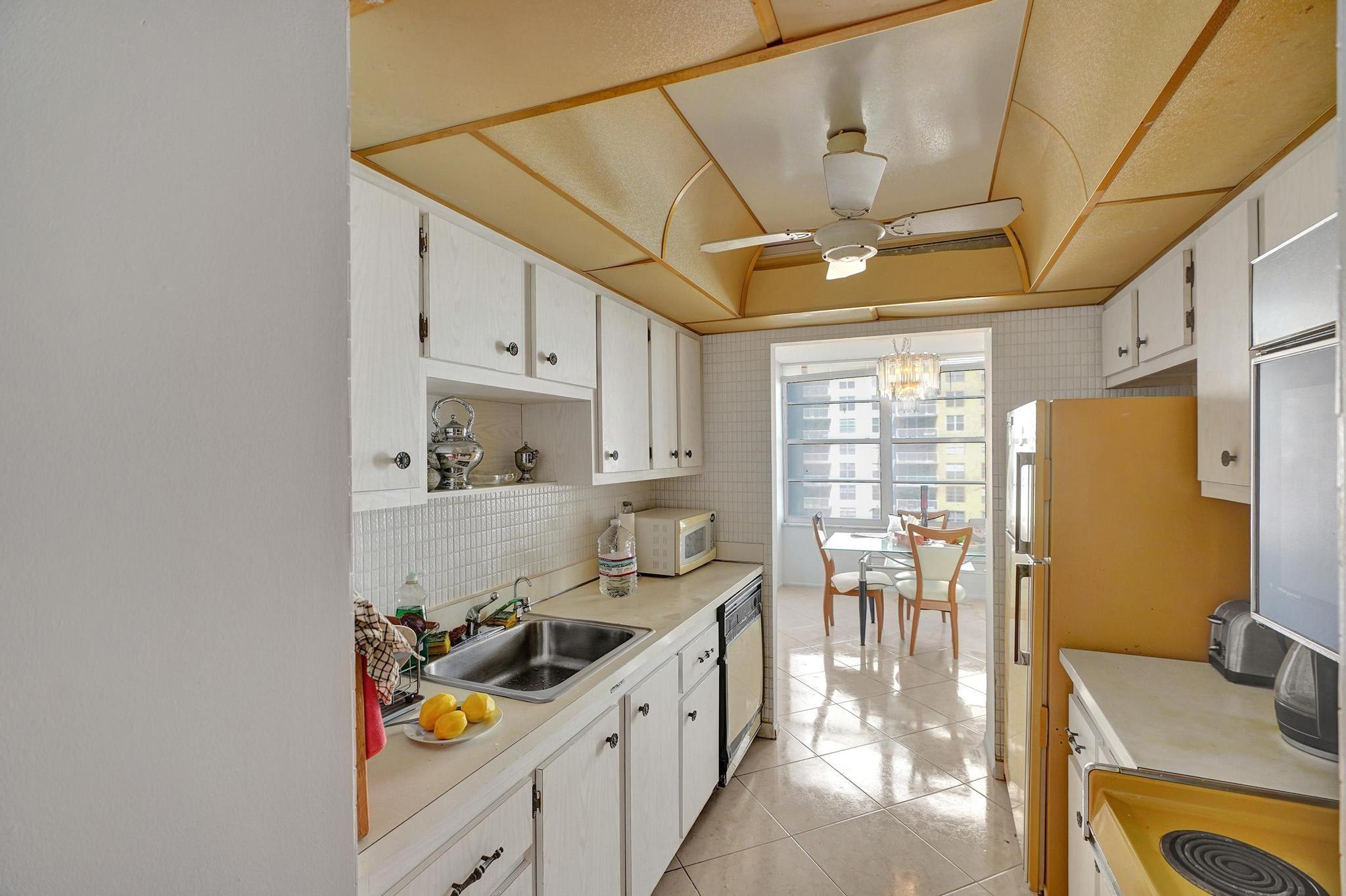 Winston Towers - Residential