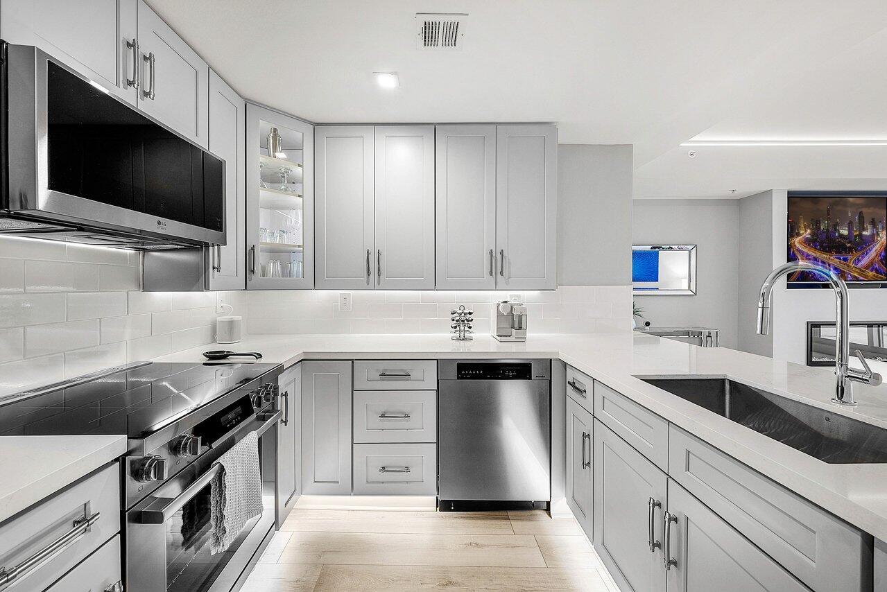 STRAND CONDO - Residential