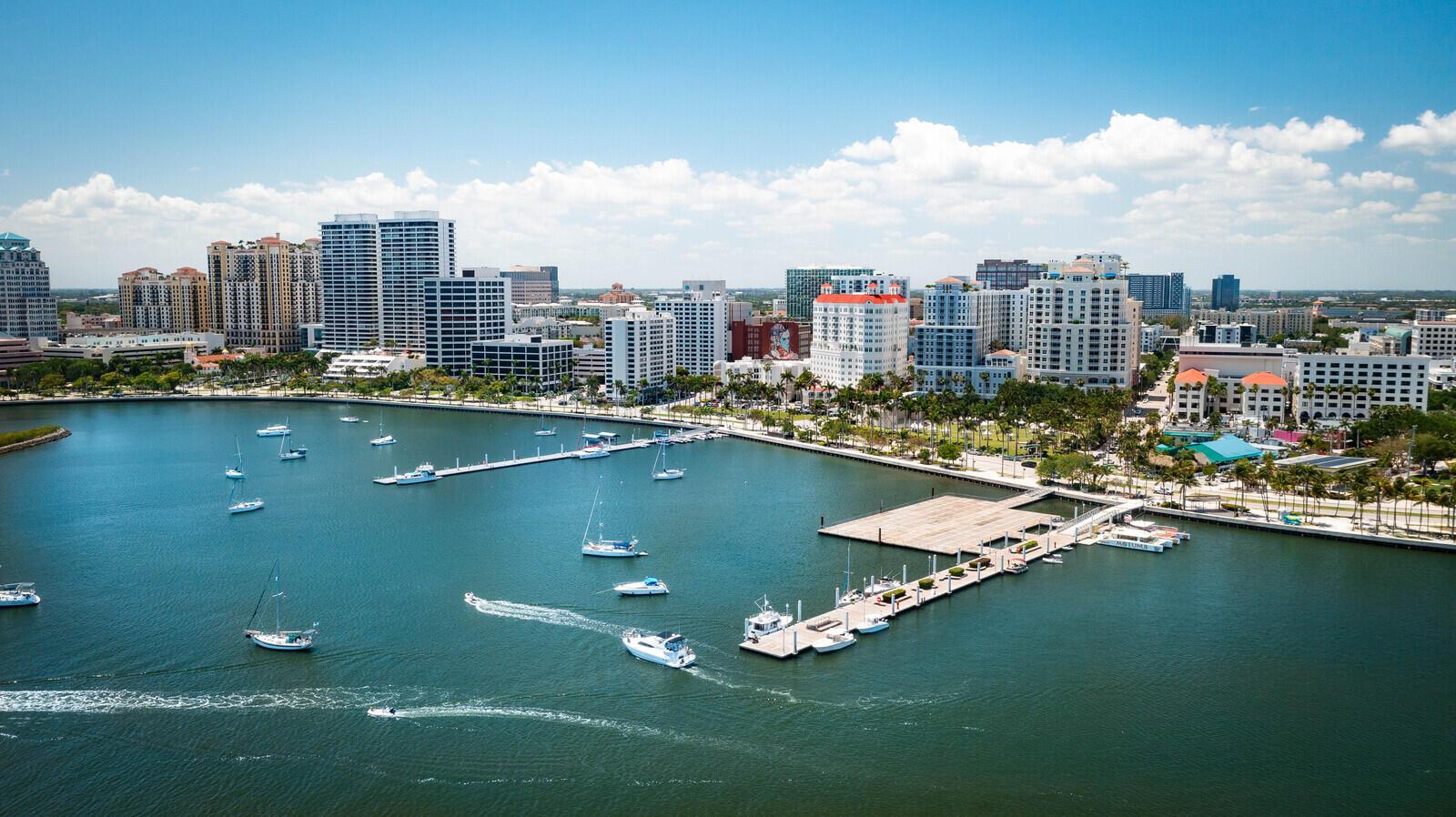 STRAND CONDO - Residential
