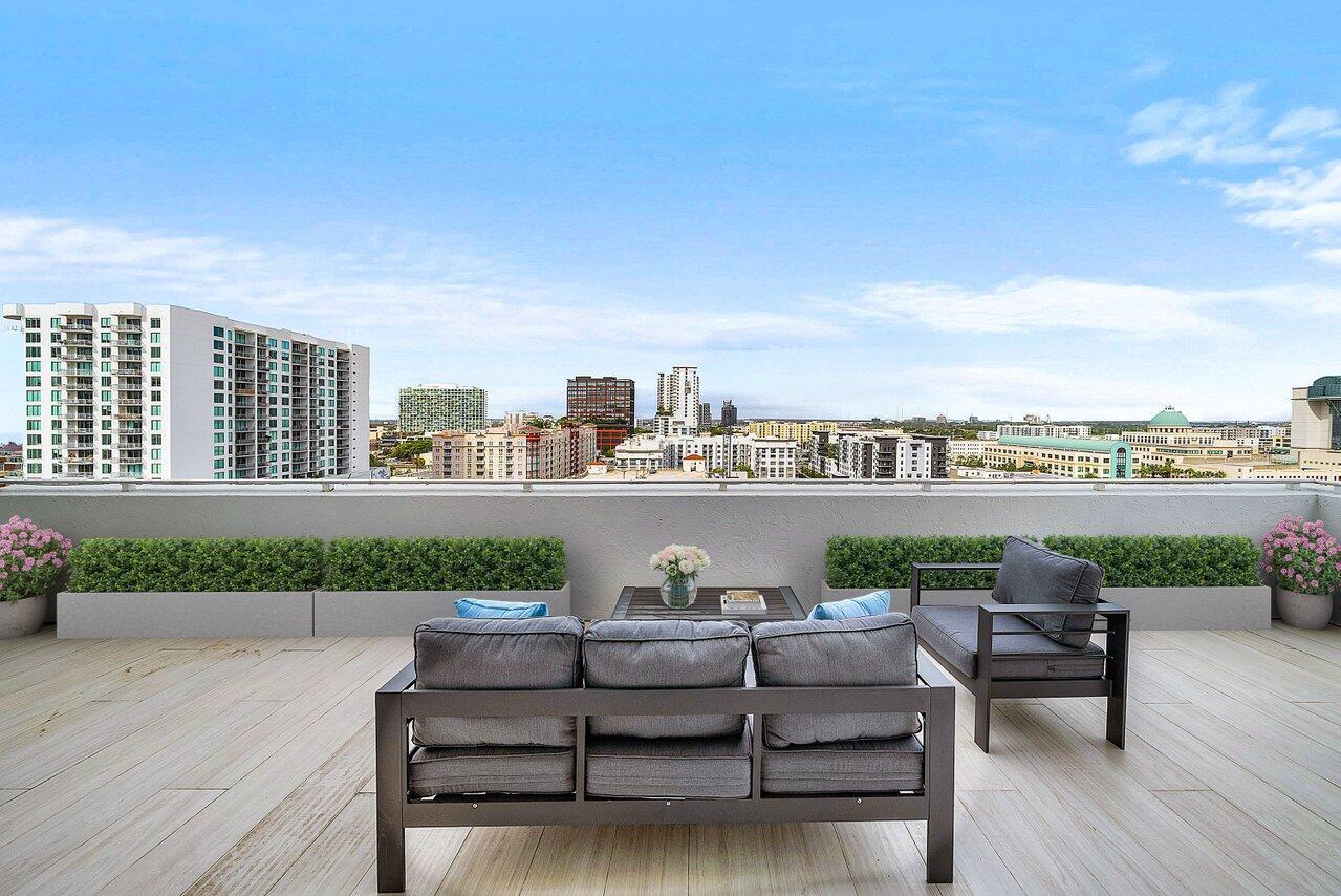 STRAND CONDO - Residential