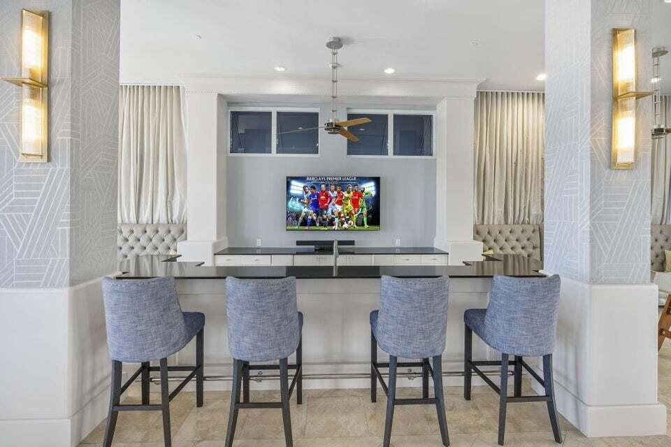 STRAND CONDO - Residential