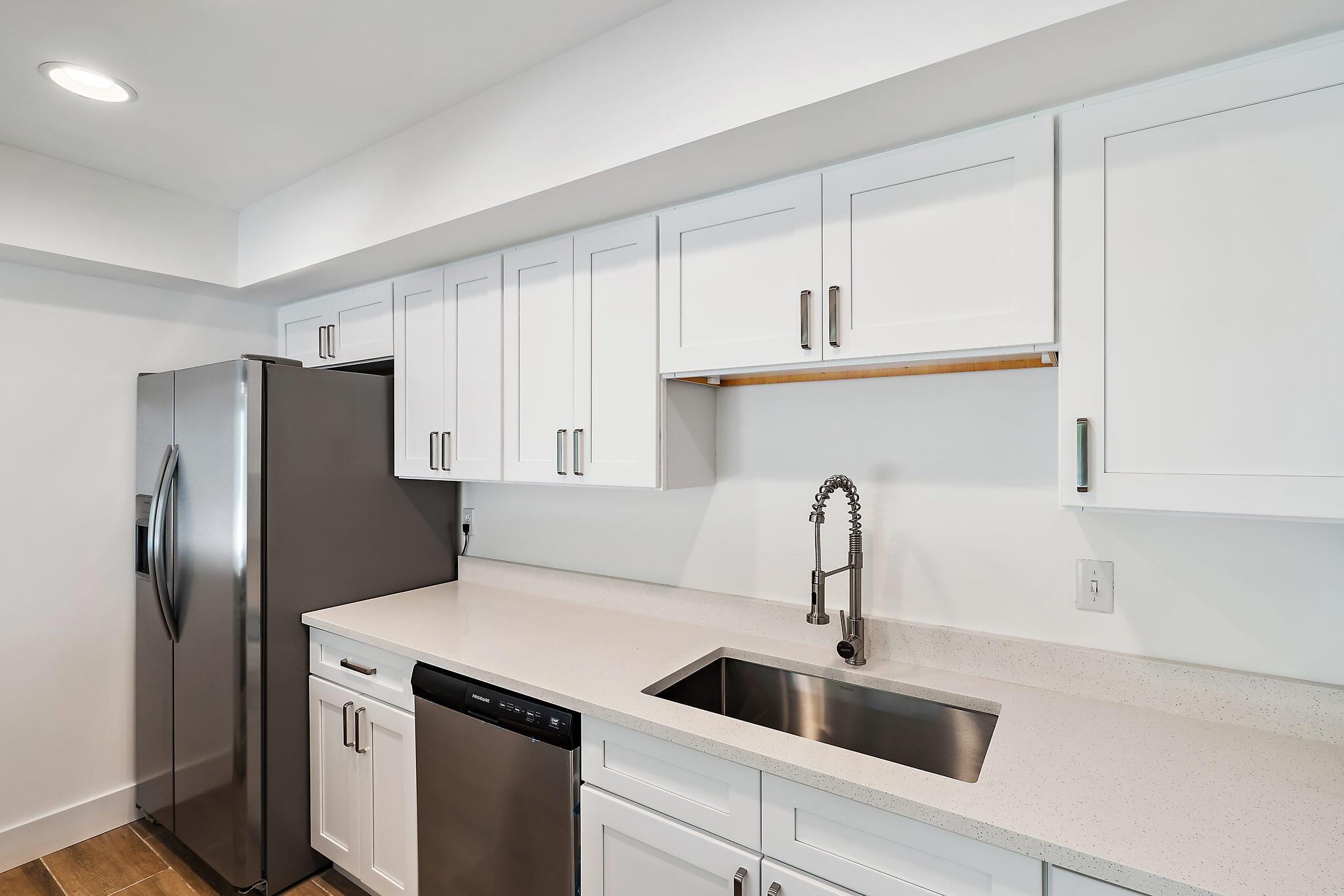 NORTH PALM BEACH VILLAGE - Residential Lease