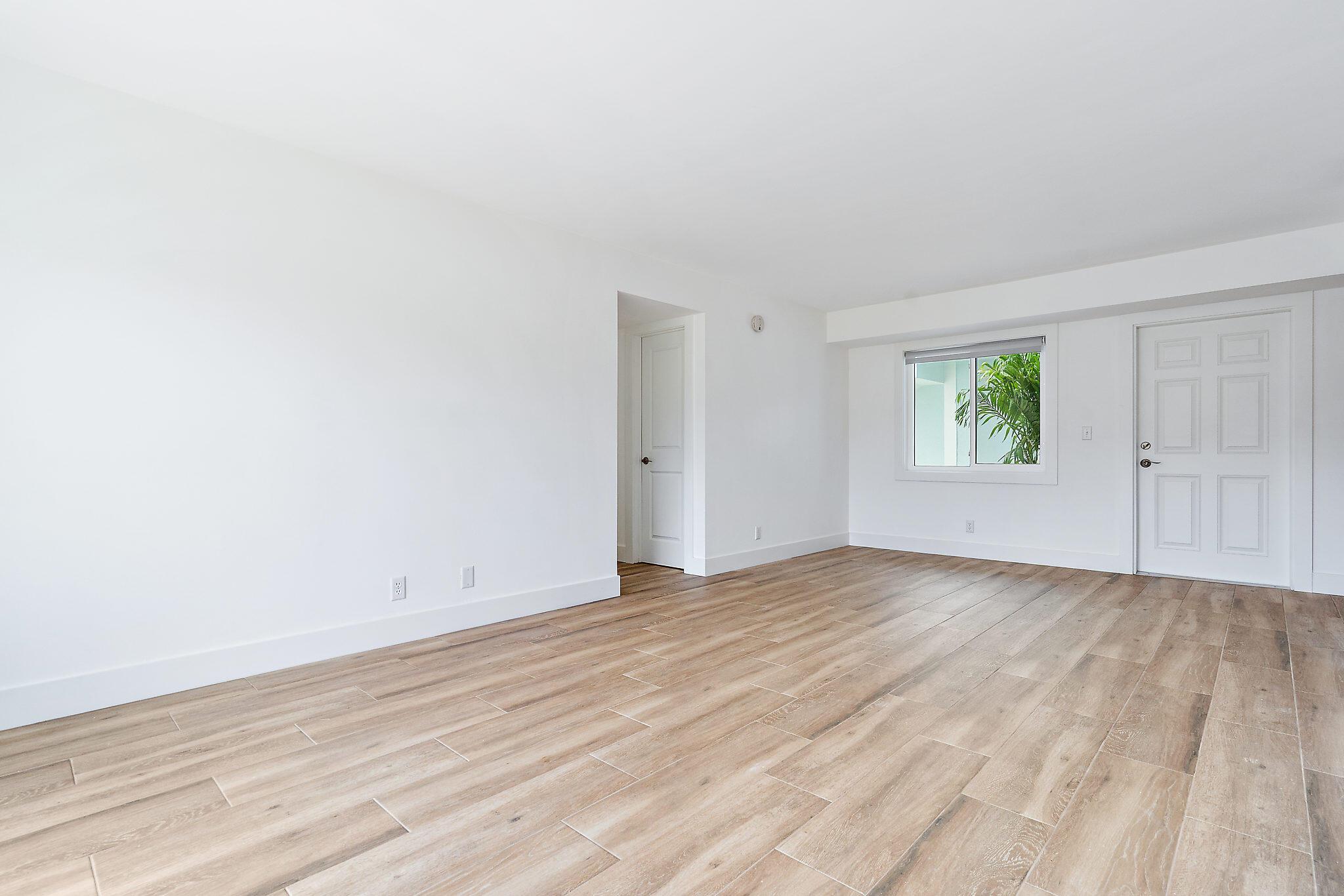 NORTH PALM BEACH VILLAGE - Residential Lease