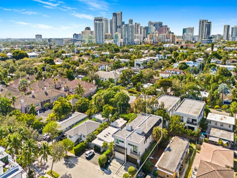 Tiny photo for 315 NE 15th Avenue, Fort Lauderdale, FL 33301 (MLS # B26053070)