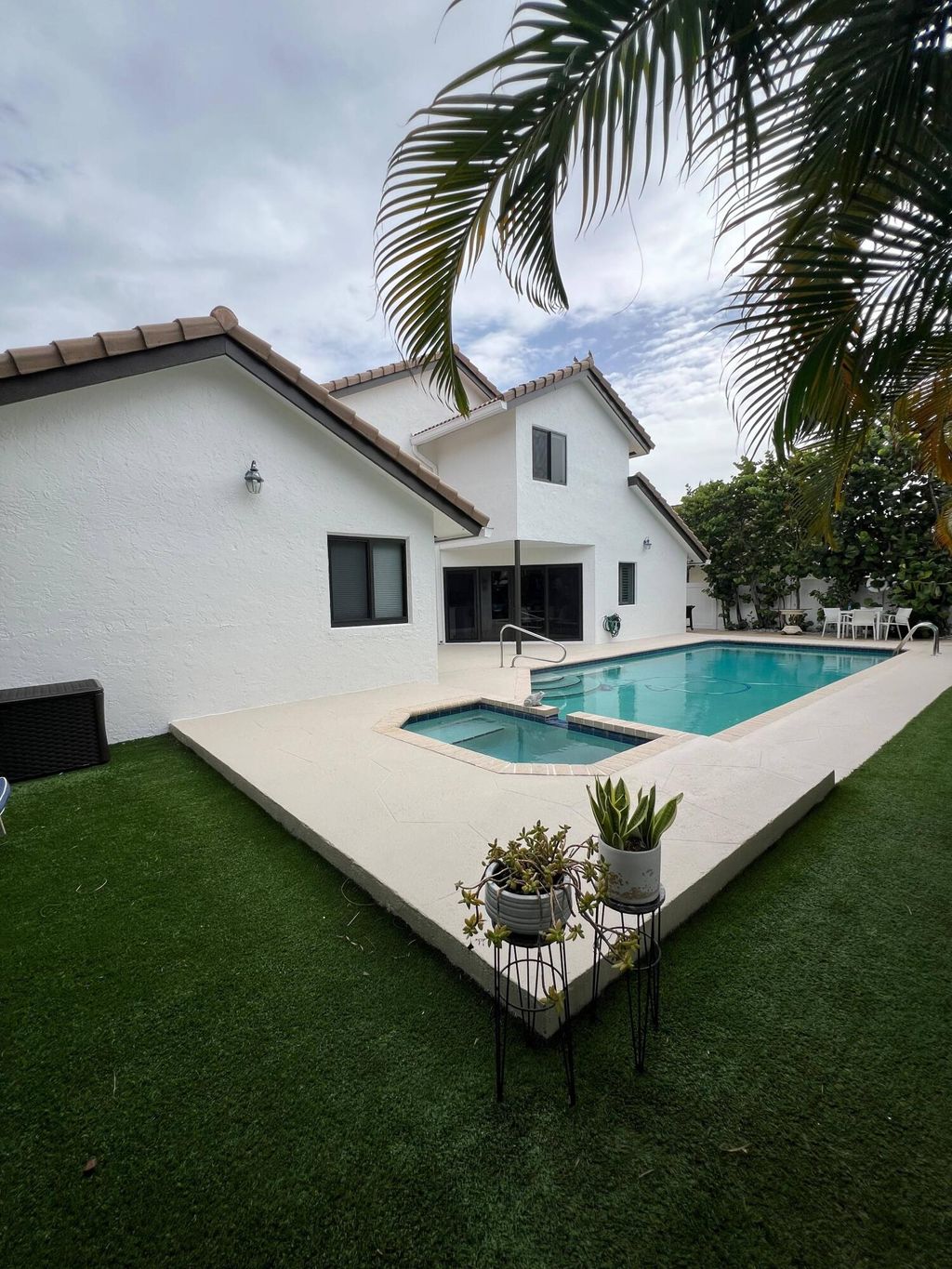Photo of 349 Seneca Lane, Boca Raton, FL 33487 (MLS # B26051630)