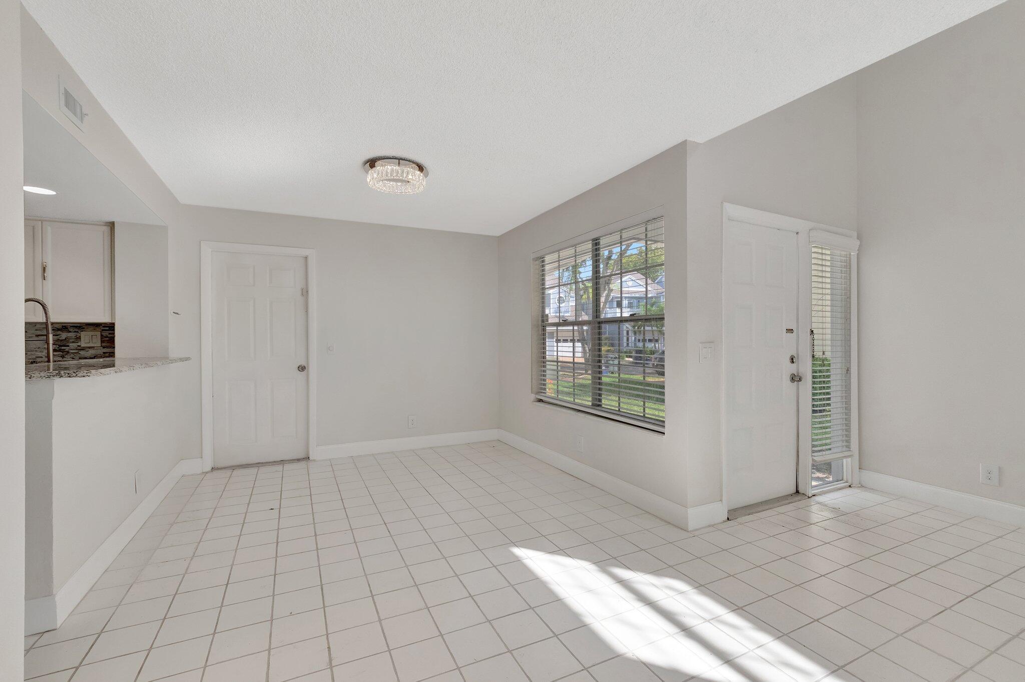 5332 Buckhead Circle 1010