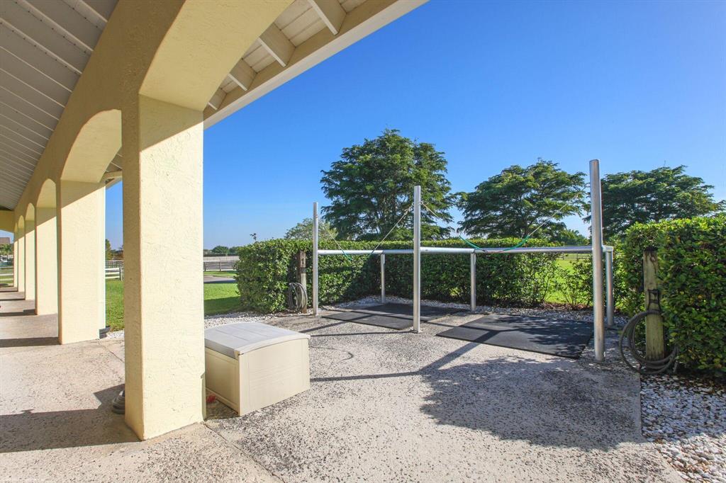 PALM BEACH POINT EAST - Residential