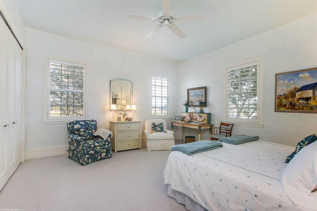 PALM BEACH POINT EAST - Residential