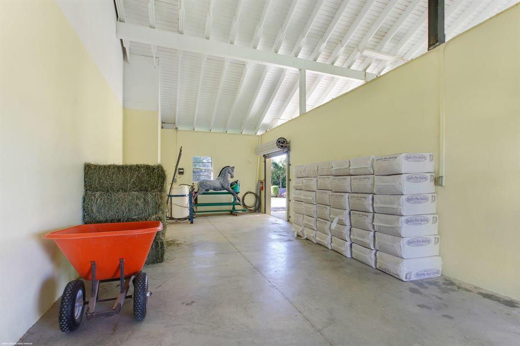 PALM BEACH POINT EAST - Residential