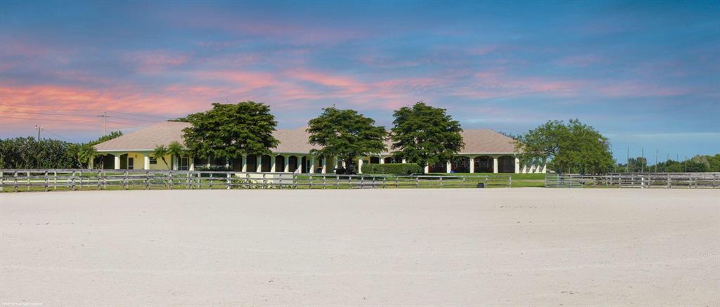 PALM BEACH POINT EAST - Residential