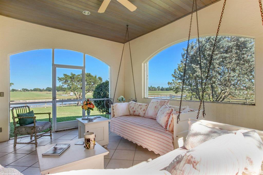 PALM BEACH POINT EAST - Residential