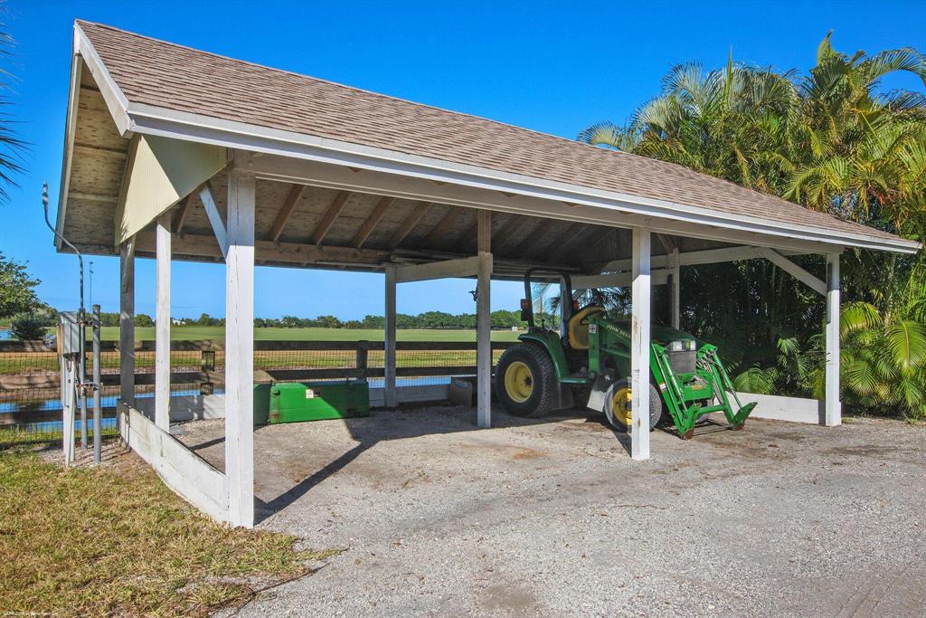 PALM BEACH POINT EAST - Residential