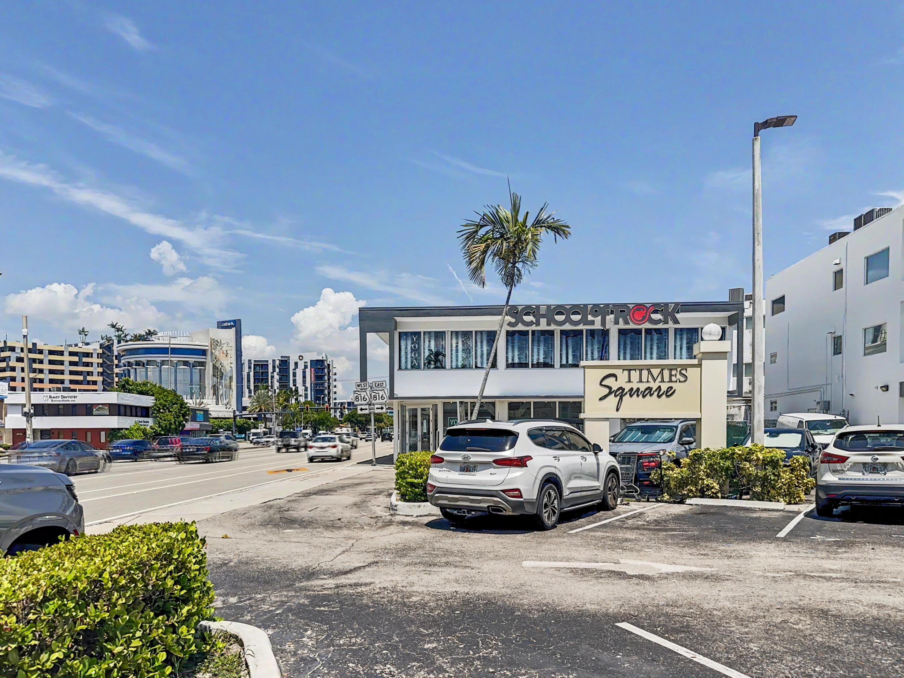 3038 N FEDERAL Highway E