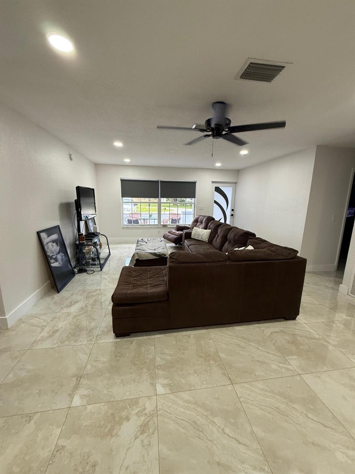 124 Aldea Court