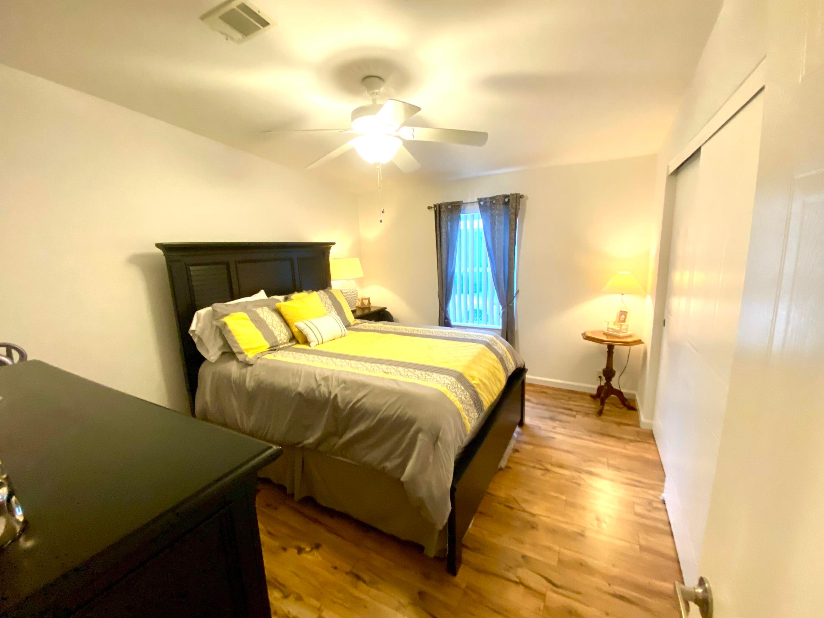 Pinelake Gardens & Estates - Residential