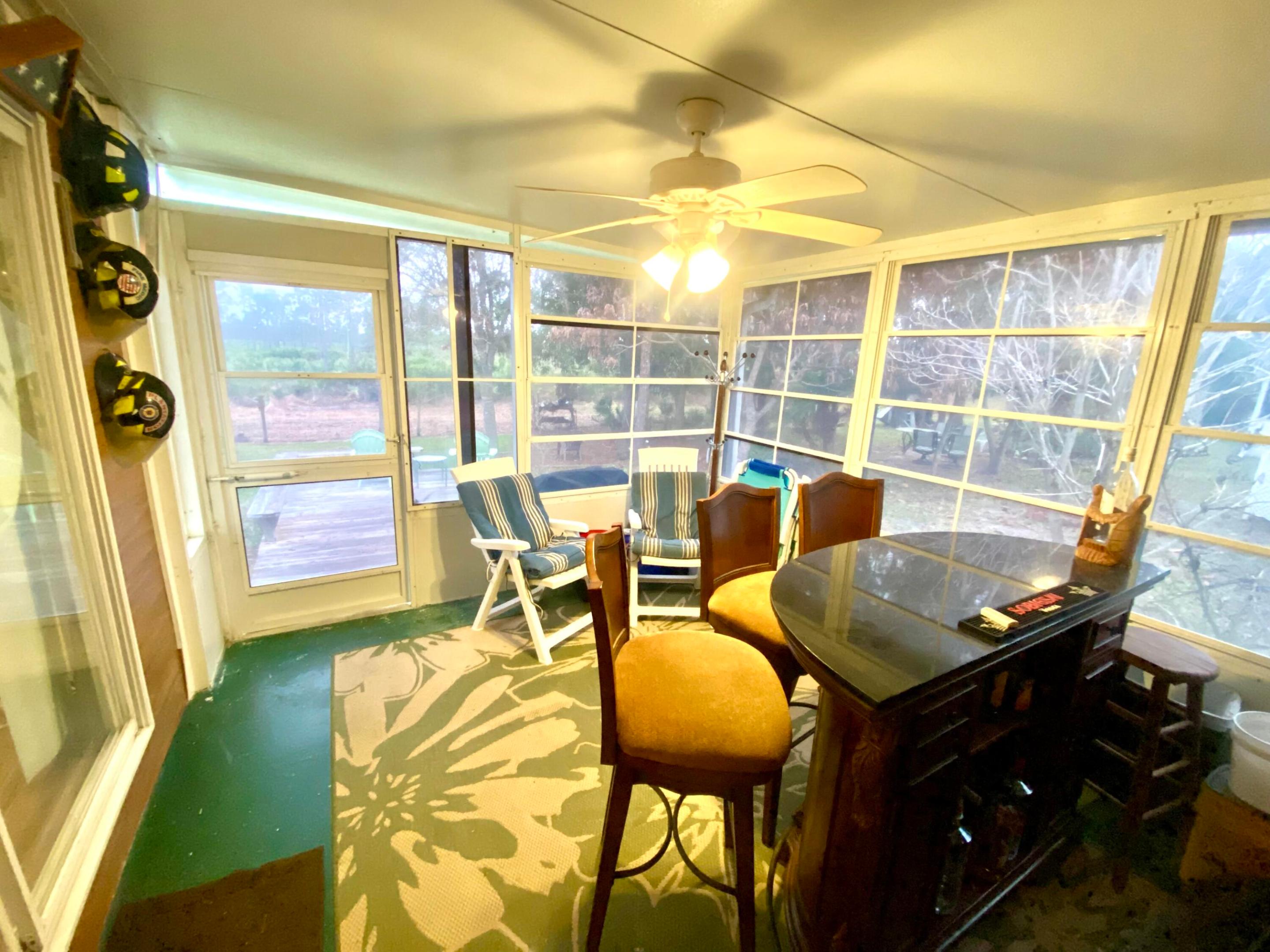 Pinelake Gardens & Estates - Residential