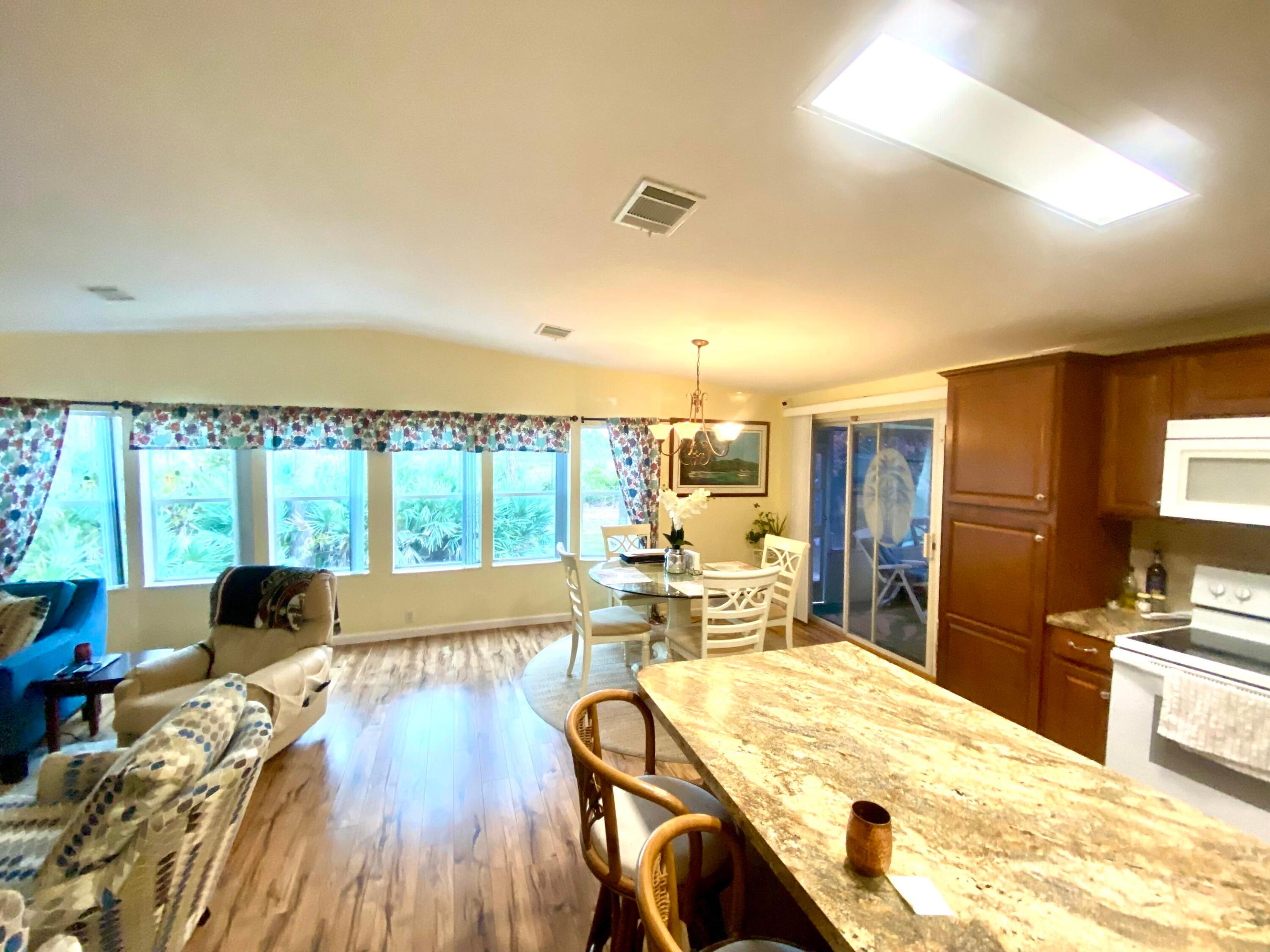 Pinelake Gardens & Estates - Residential