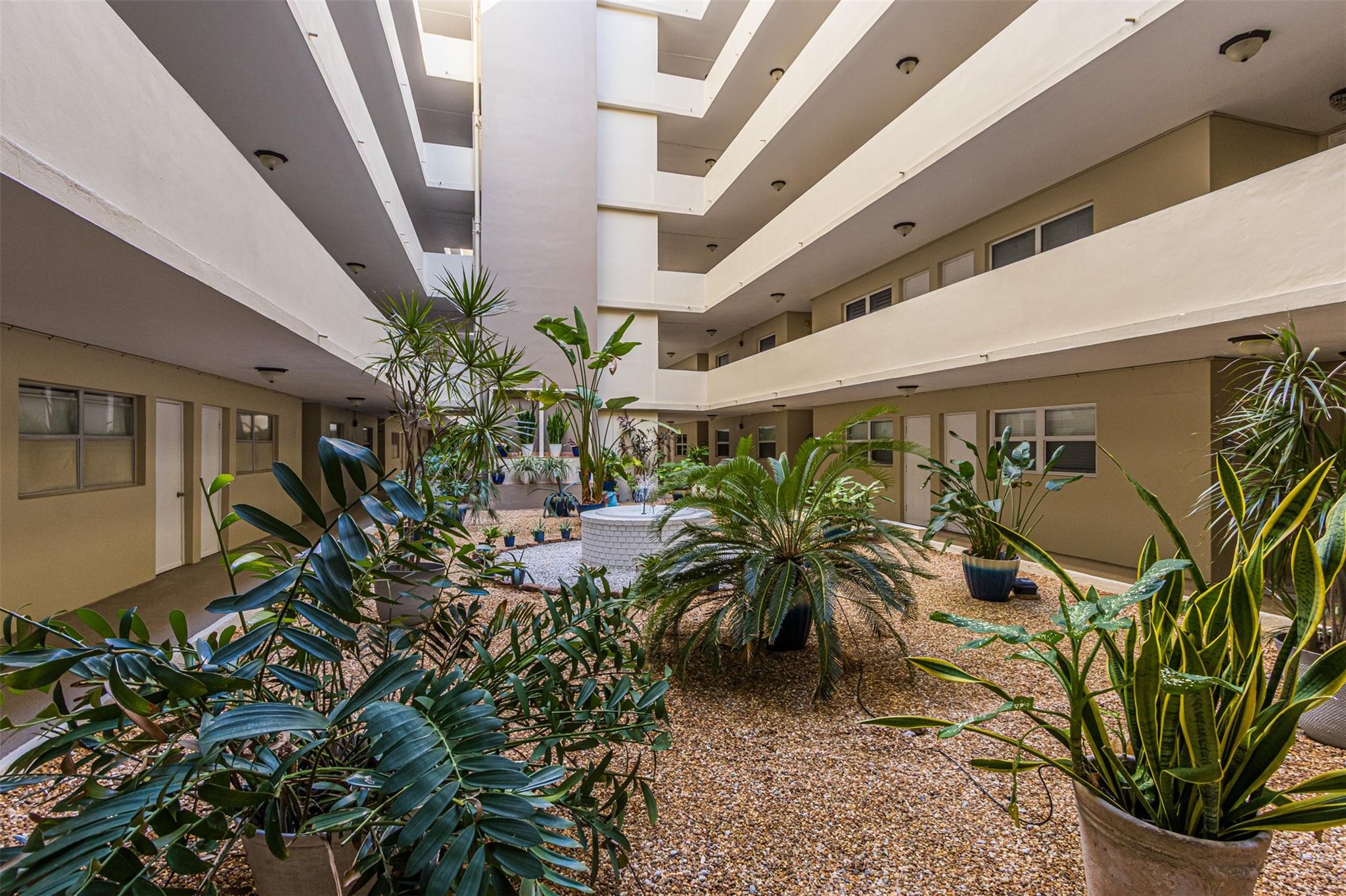 CHRISTOPHER HOUSE - Residential