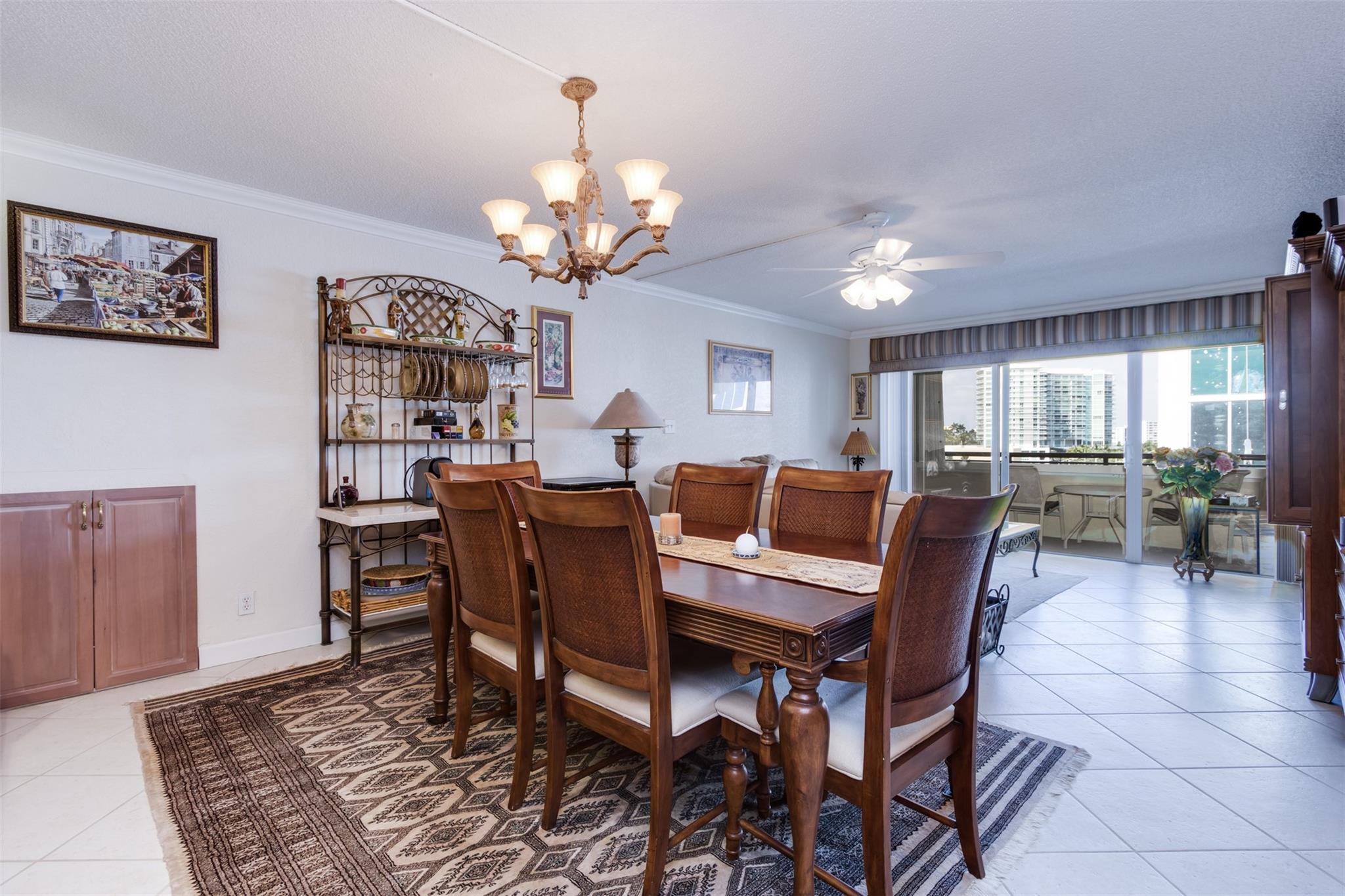 CHRISTOPHER HOUSE - Residential