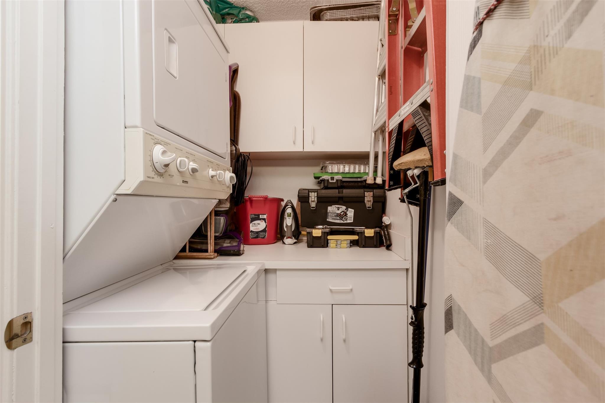 CHRISTOPHER HOUSE - Residential