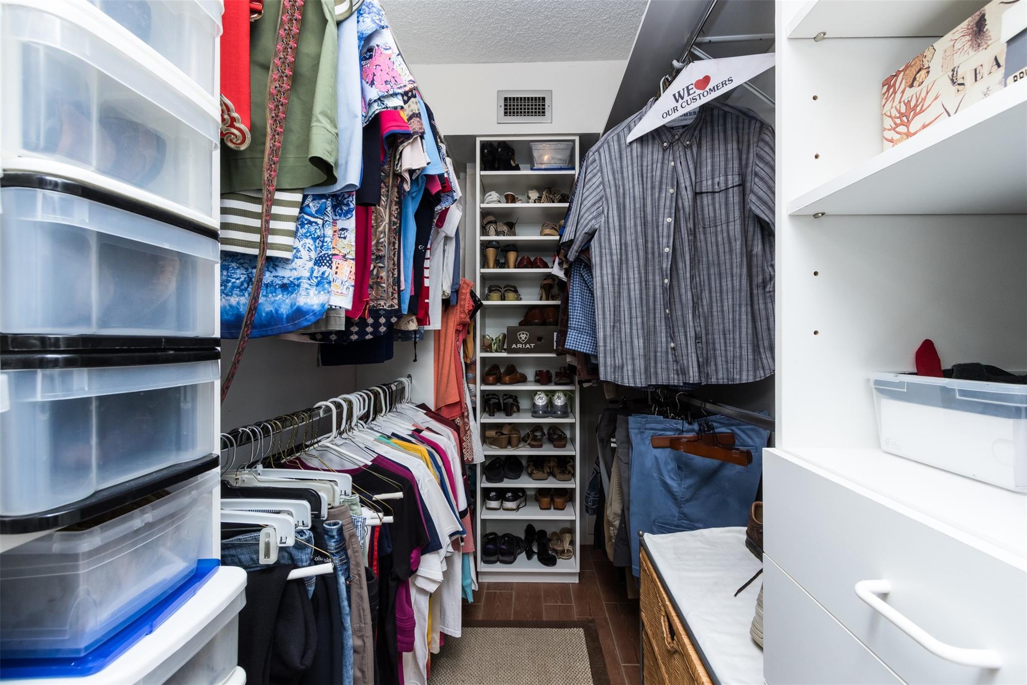 CHRISTOPHER HOUSE - Residential