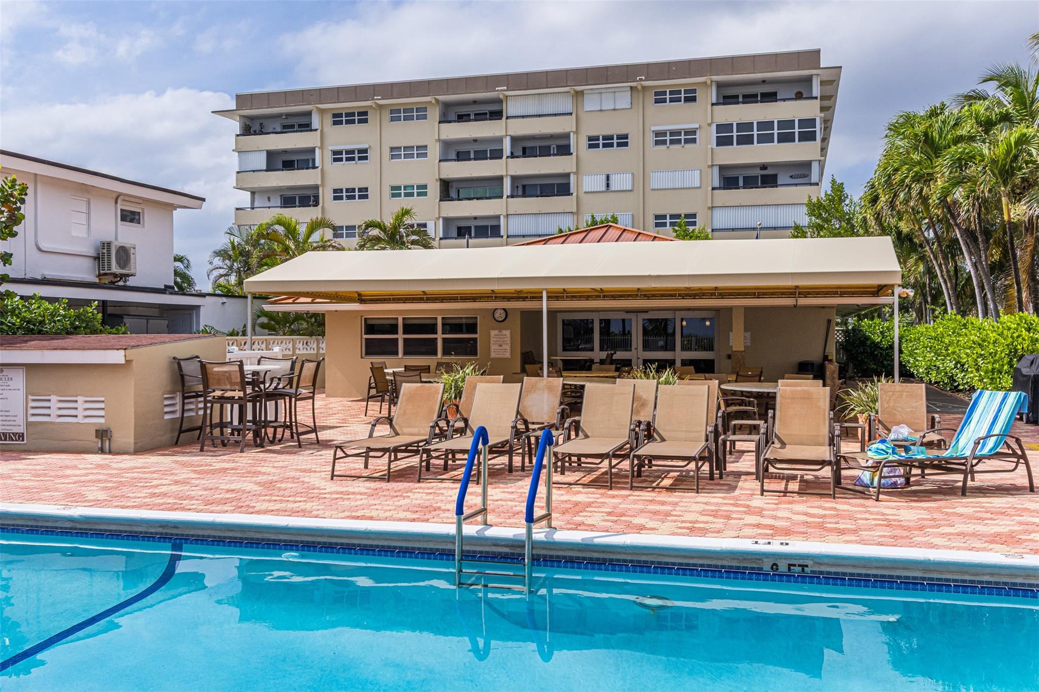 CHRISTOPHER HOUSE - Residential