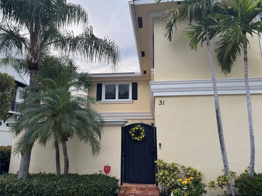 Photo of 1010 NE 8th Avenue #31f, Delray Beach, FL 33483 (MLS # F10543069)