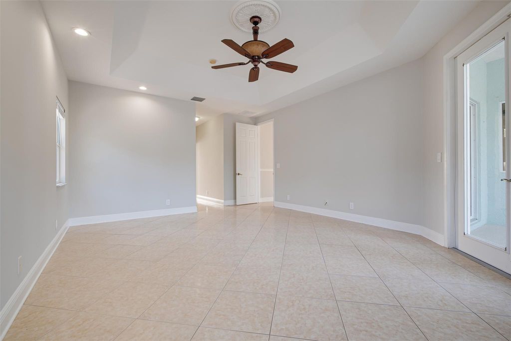 listing image 52
