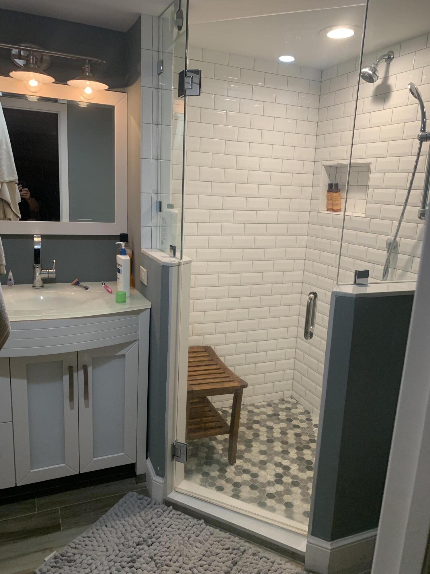 Lauderdale Tennis Club - Residential Lease