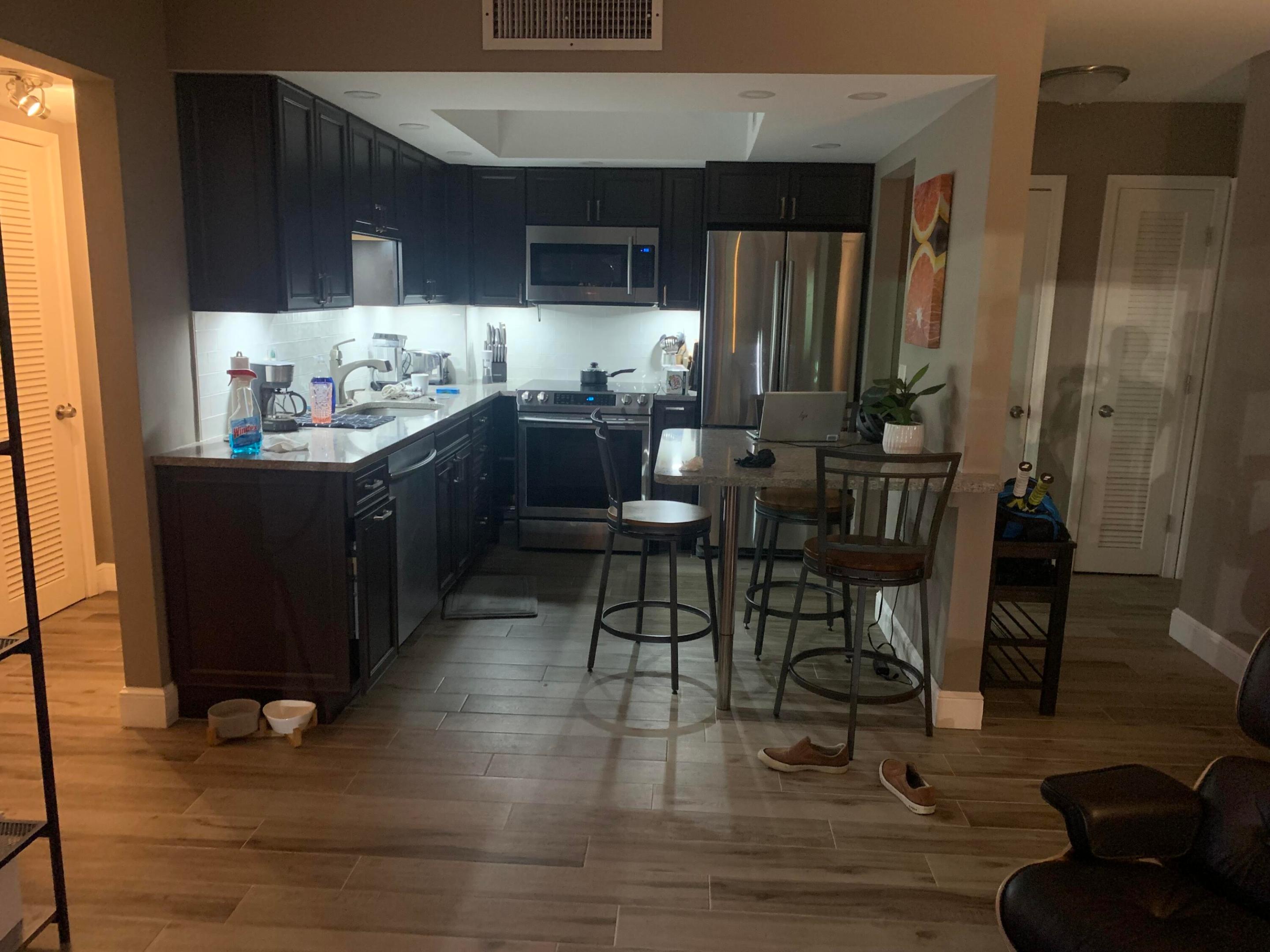 Lauderdale Tennis Club - Residential Lease