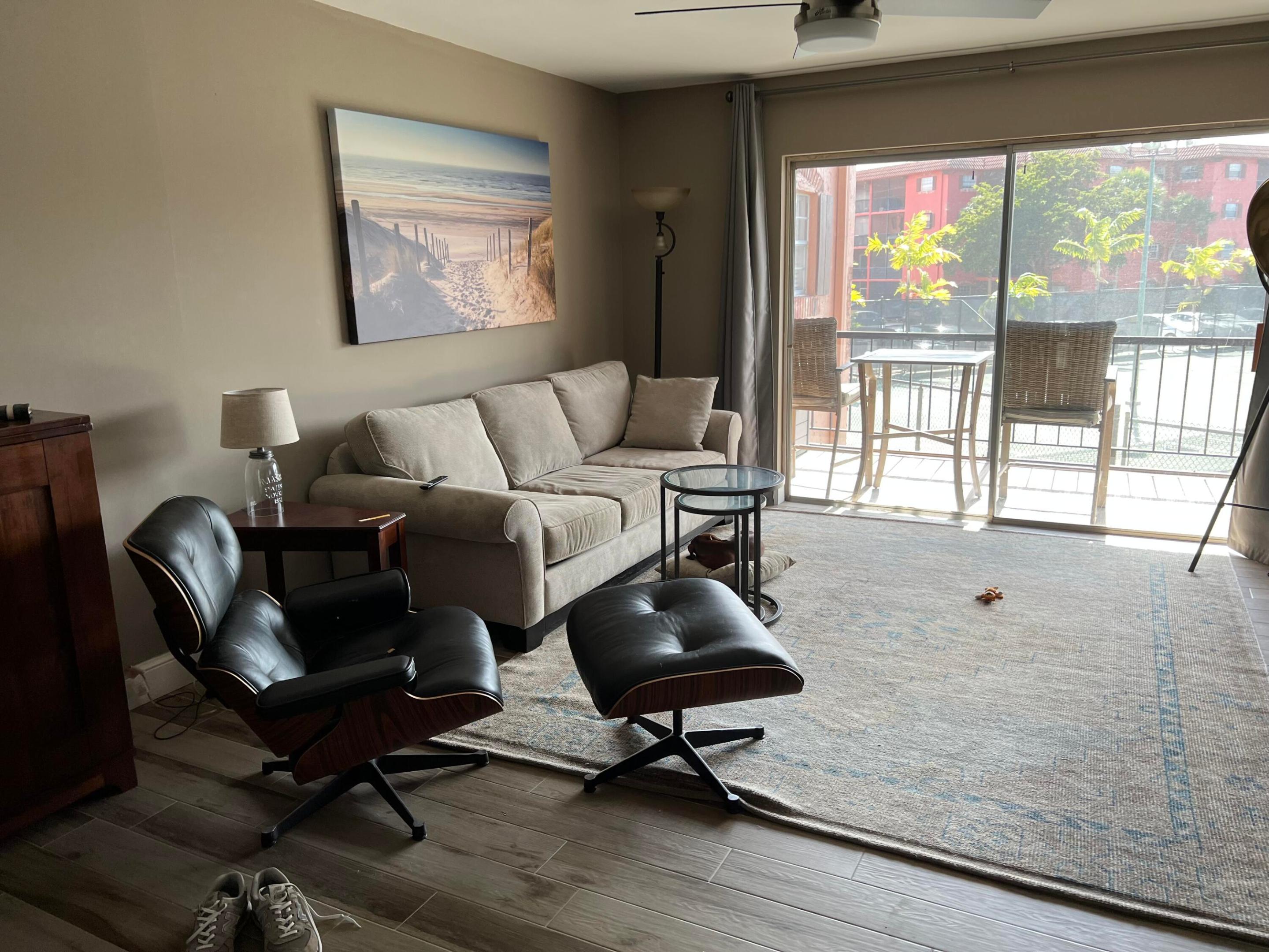 Lauderdale Tennis Club - Residential Lease