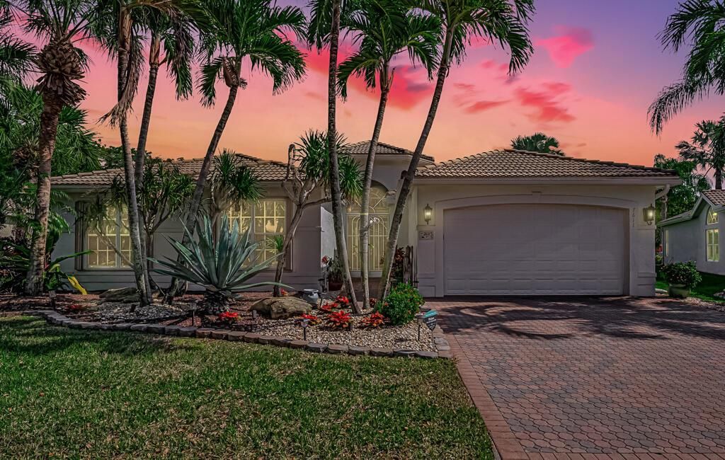 Photo of 7611 Tarpon Cove Circle, Lake Worth, FL 33467 (MLS # R11060809)