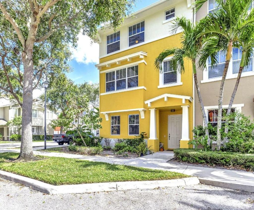 Photo of 883 Millbrae Court #1, West Palm Beach, FL 33401 (MLS # R11157681)