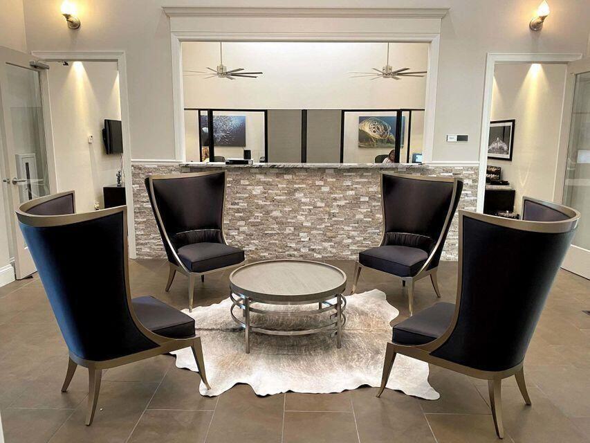 CITYSIDE CONDO - Residential