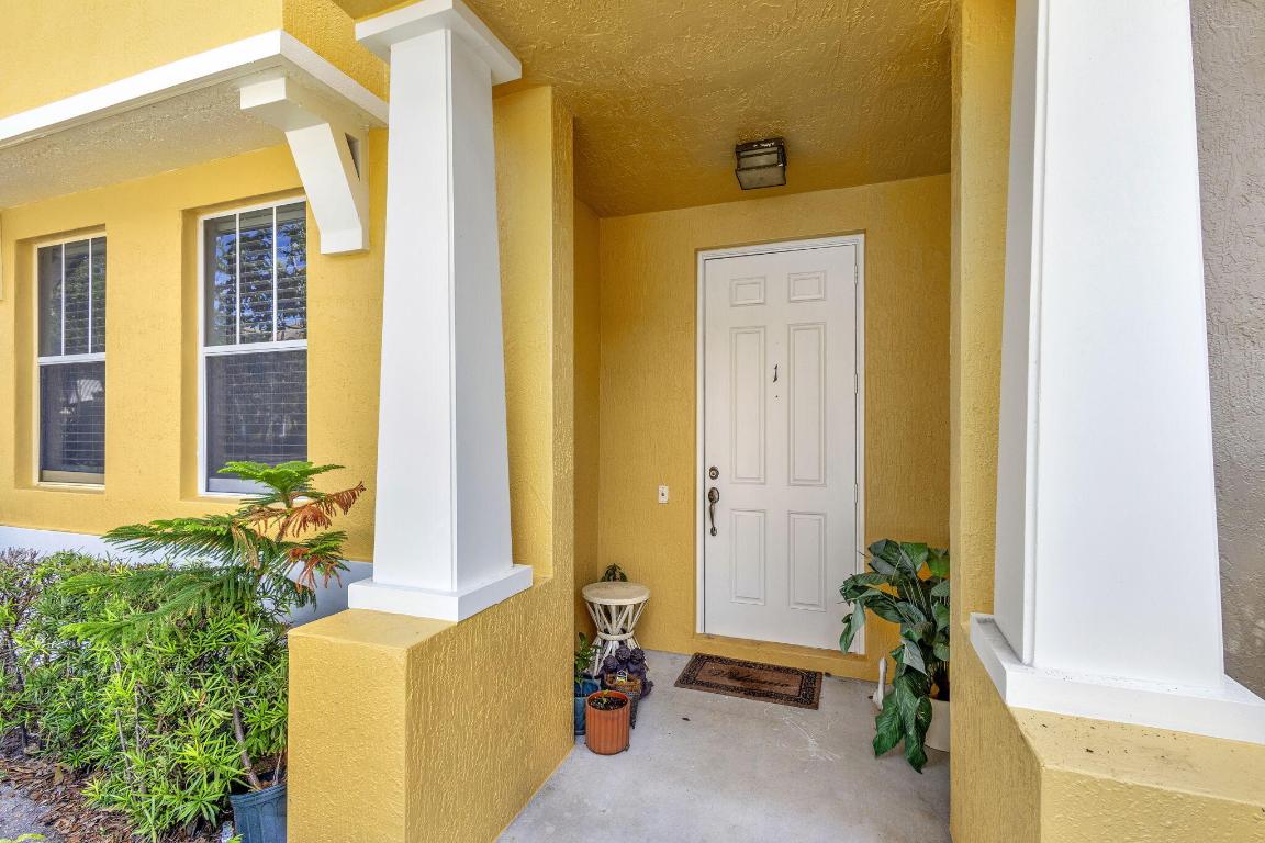 CITYSIDE CONDO - Residential